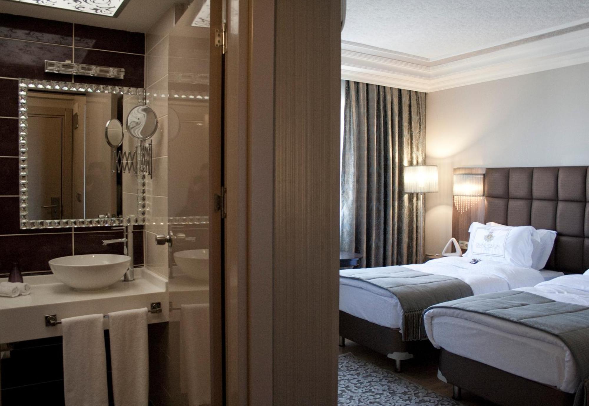 Grand Atakum Hotel Samsun Kültér fotó